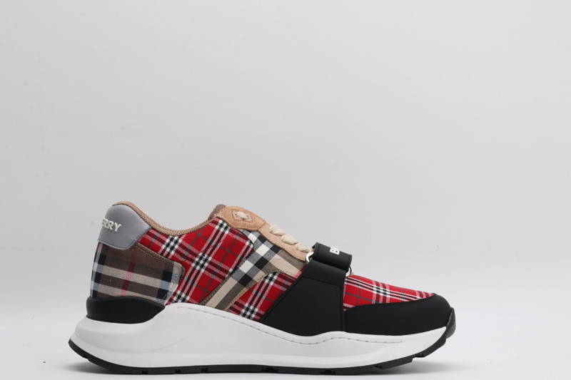 B**rry sneaker